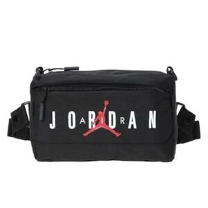 The Nike Jordan Body Bag 3.3L HBR CROSSBODY BAG in size Small (SM9031-023)